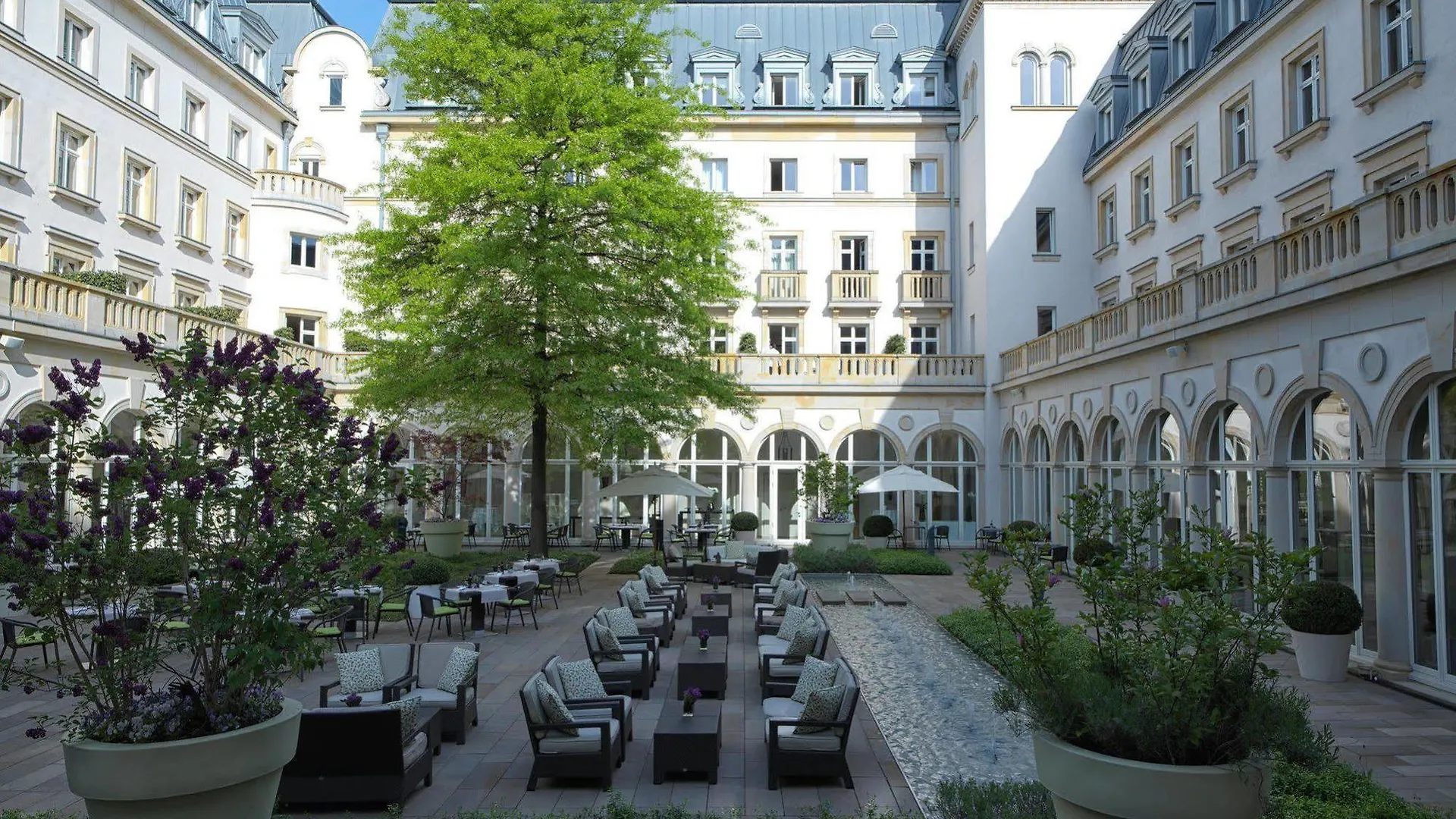Rocco Forte Villa Kennedy Frankfurt am Main Hotel
